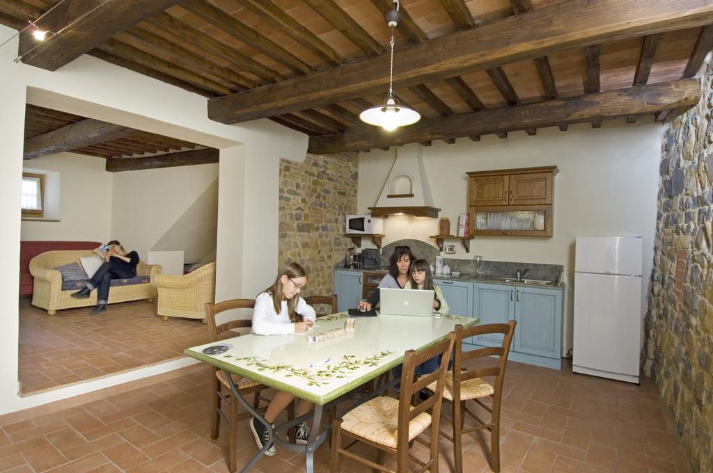 Agriturismo Campo Lungo San Donato in Poggio ห้อง รูปภาพ